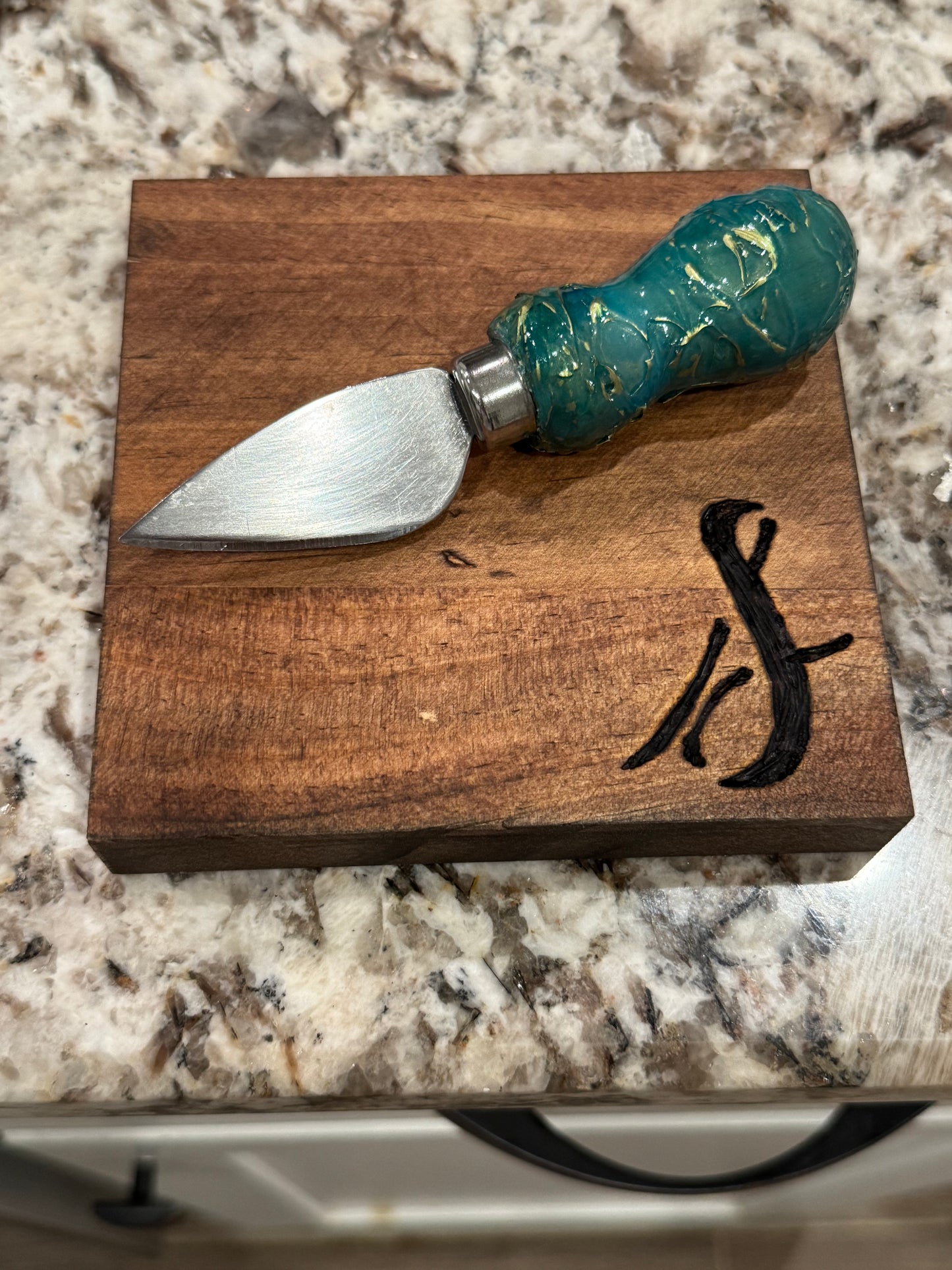 Artisan Cheese Knife Set – Hand-Textured Handles