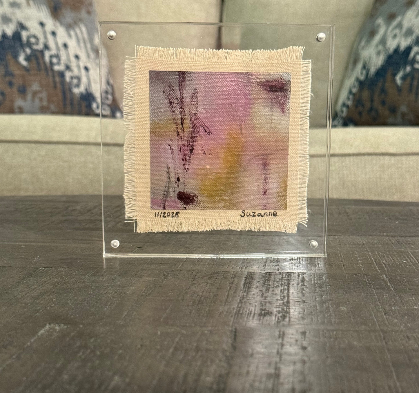 THE COMPACT SERIES: Raw Canvas meets Acrylic Frame